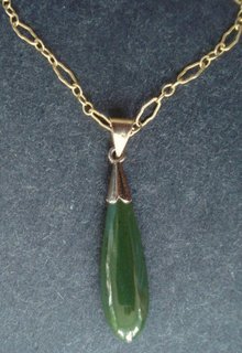 Charming Vintage Jade Pendant
