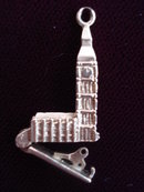 Mechanical Charm Big Ben 14ct