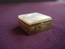 Pearl Pill Box