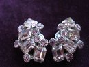 Fantastic Weiss Earrings Clip