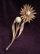 Gold Tone Brooch Large Flower