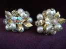 Beautiful Vendome Earrings Pearls Crystal