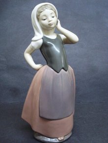 LLadro Large Figurine Circa 1965 NAO