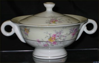 Haviland Gloria Sugar Bowl