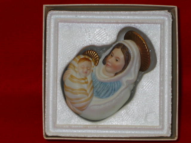 Hallmark Madonna and Child Ornament - 1983