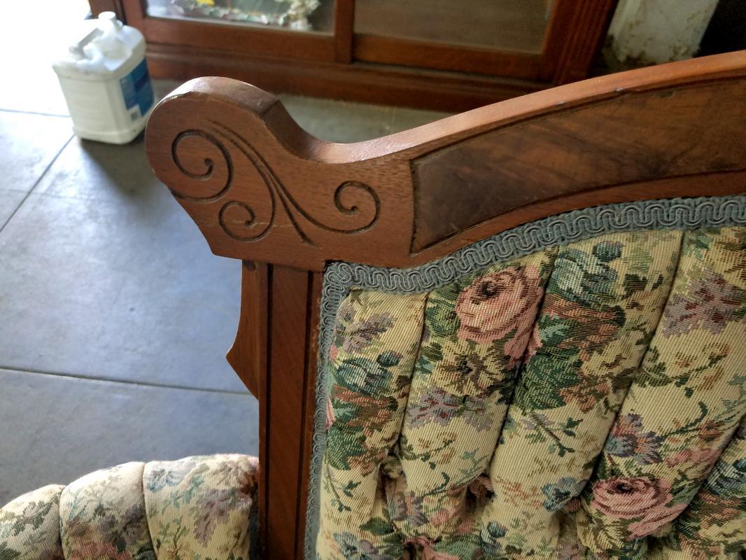 19532 Five Piece Victorian Parlor Set