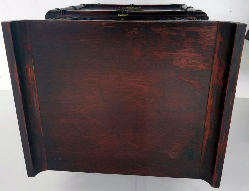 19531 Pair of Mahogany Oriental Nightstands / Night tables