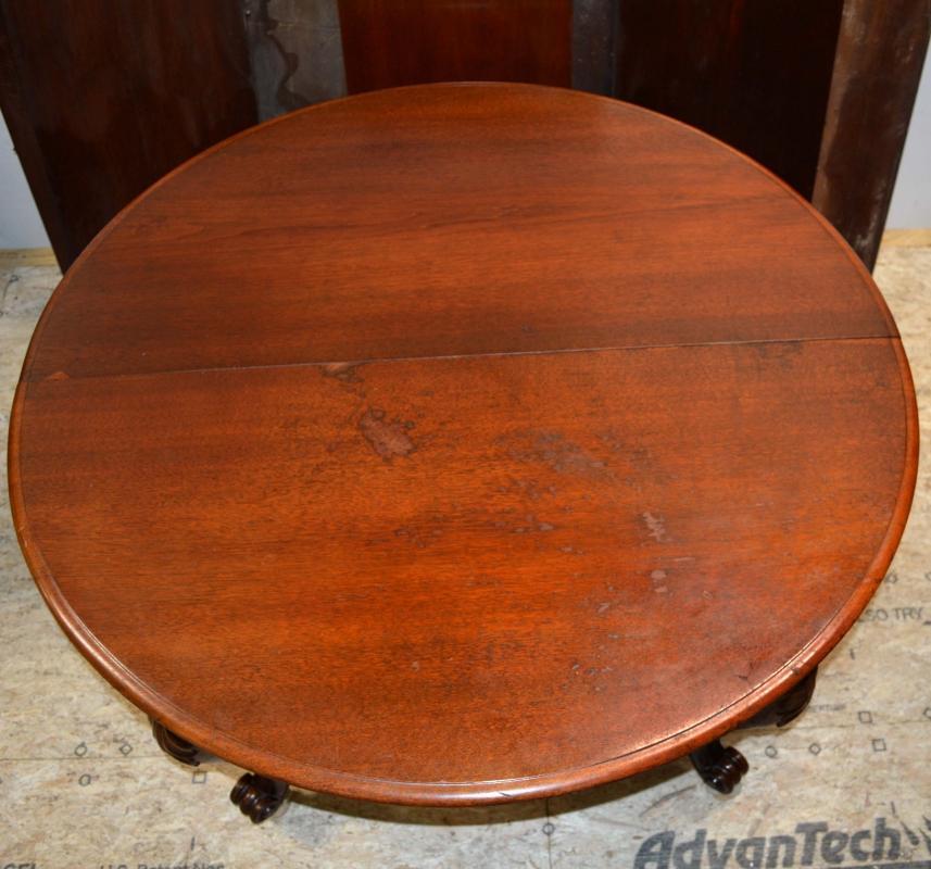 18227 Round Burl Walnut Banquet Table with 7 Leaves Open 13 Feet!