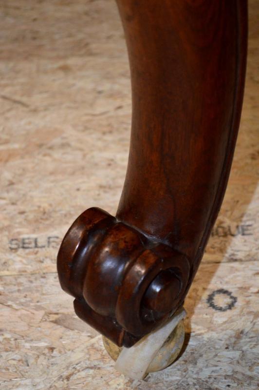 18227 Round Burl Walnut Banquet Table with 7 Leaves Open 13 Feet!