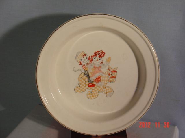 Raggedy Ann Large Bowl, Crooksville Pottery
