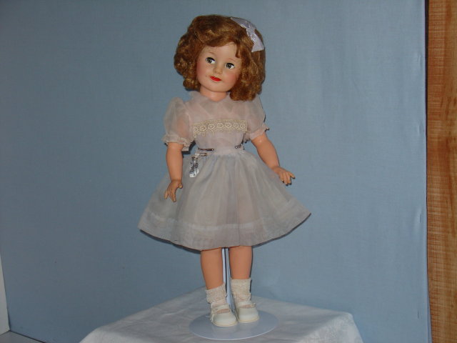 Shirley Temple doll, tagged, 19