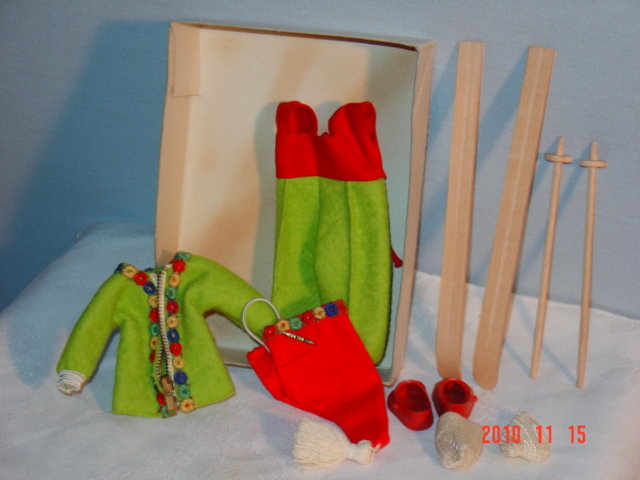 Ginny Skier Outfit 1953 EX MIB