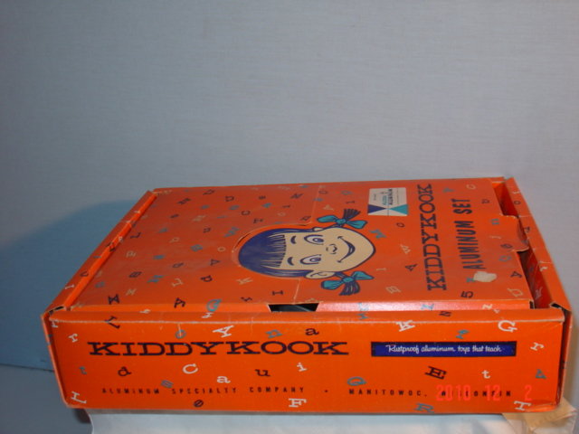 Kiddy Kooks Aluminum Pan Set MIB 1960's