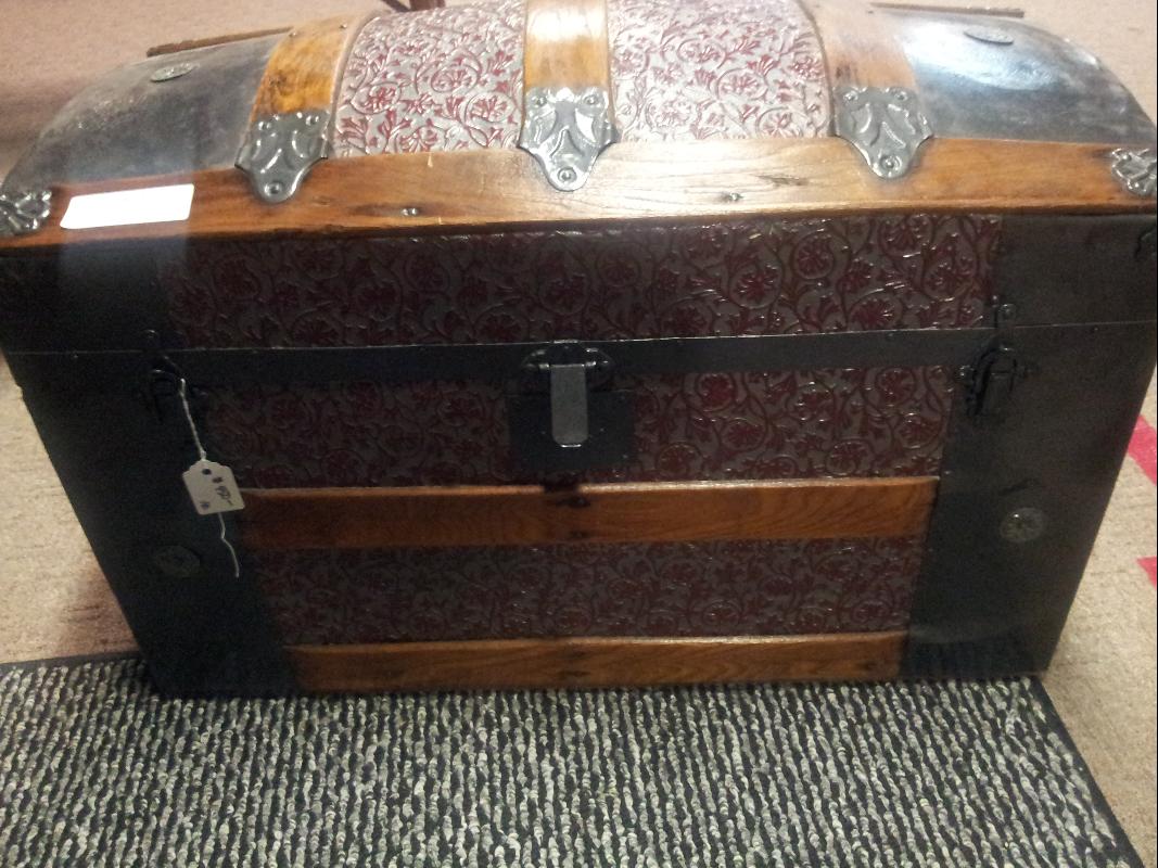 1800's Travel Humpback Trunk
