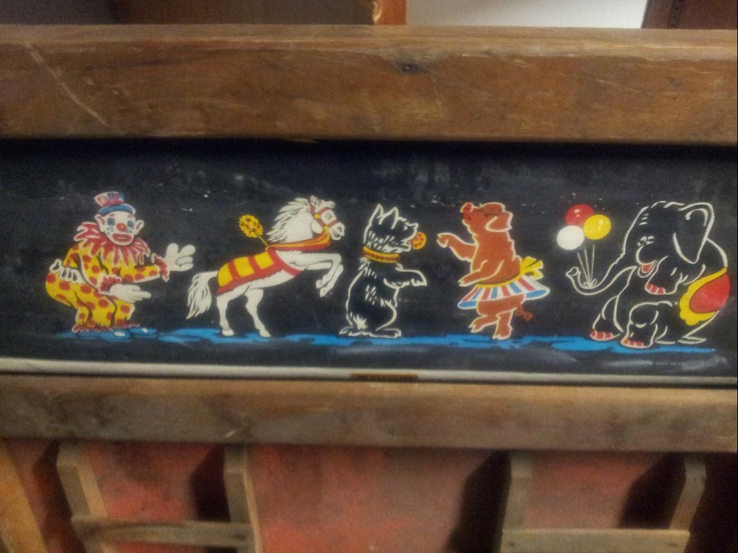 Falcon Toys Chalkboard