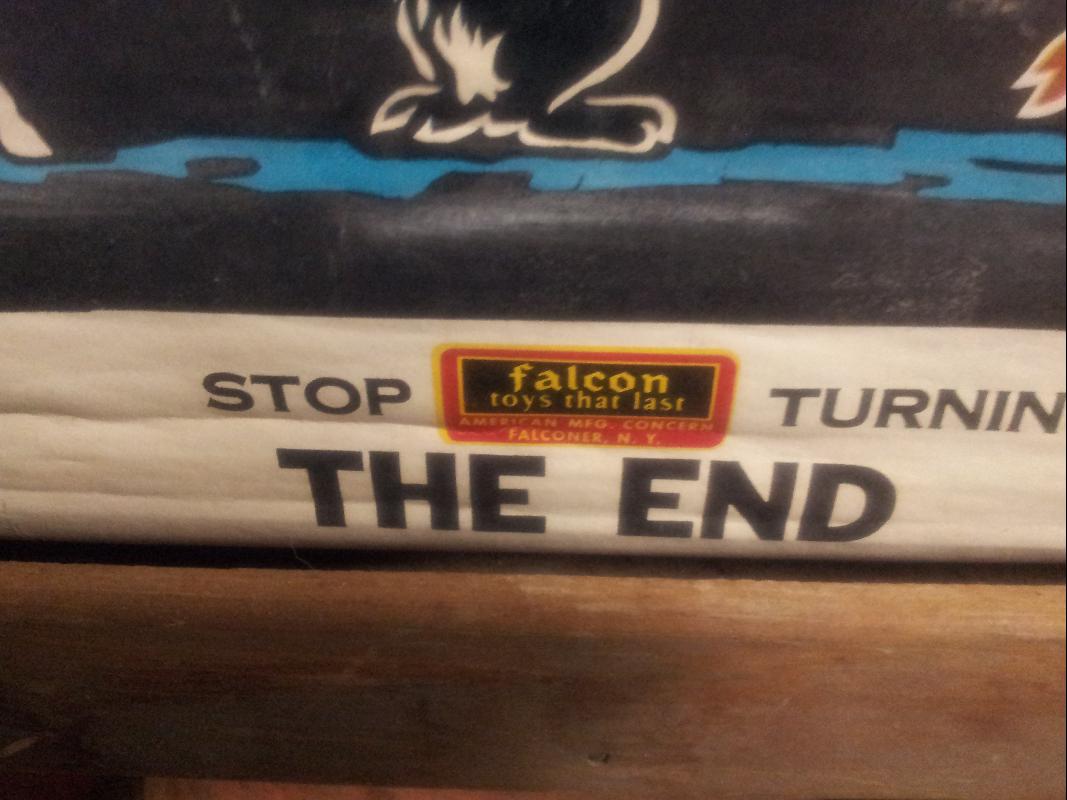 Falcon Toys Chalkboard