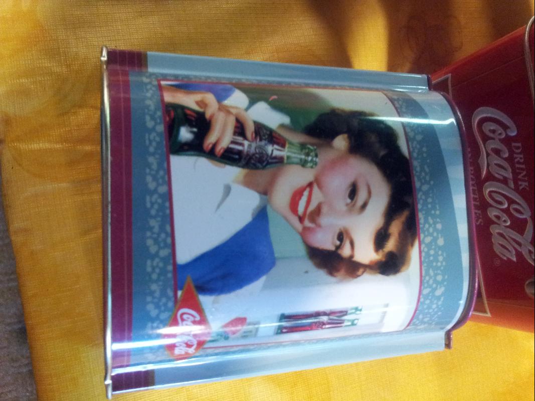 Coke Ladies Tin