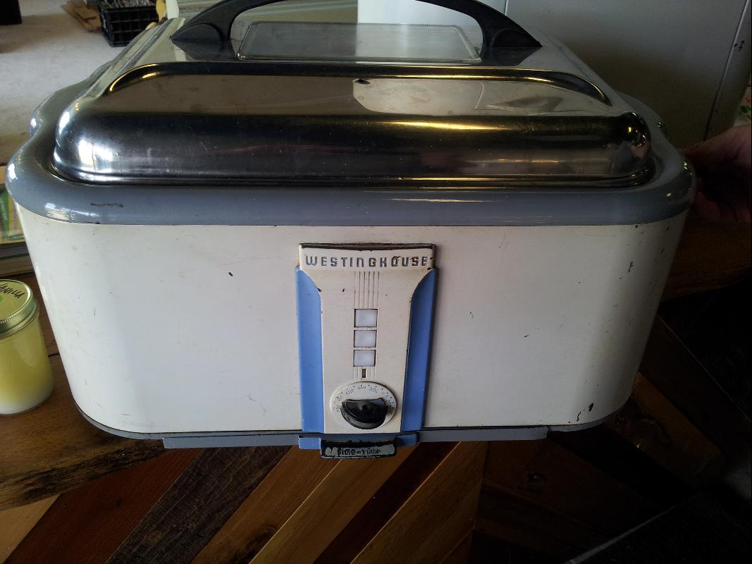 1940's Westinghouse Roaster with Cabinet