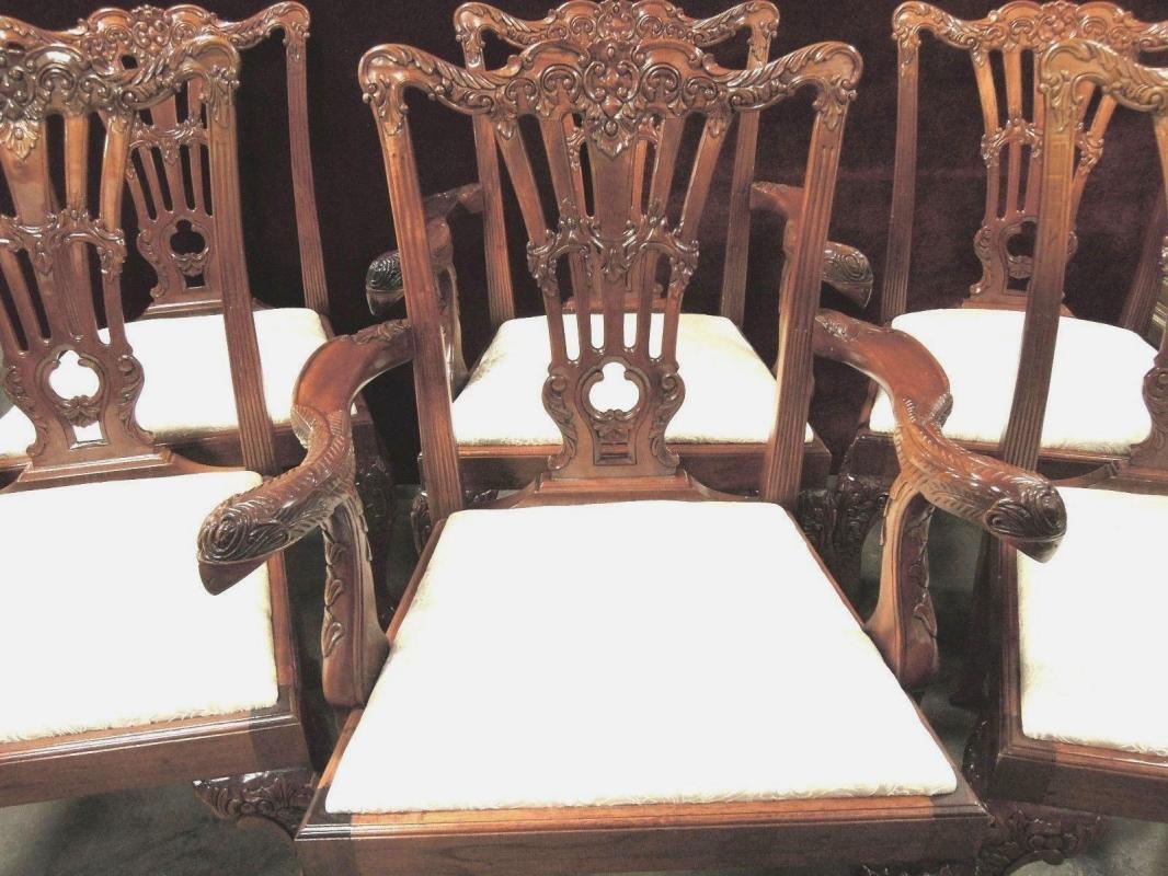 Chippendale Eagle Carved Dining Chairs Two Master Four Side