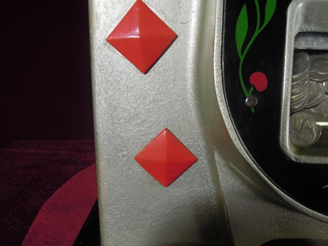 Antique Mills Slot Machine 5 cent Diamond Front Collectible