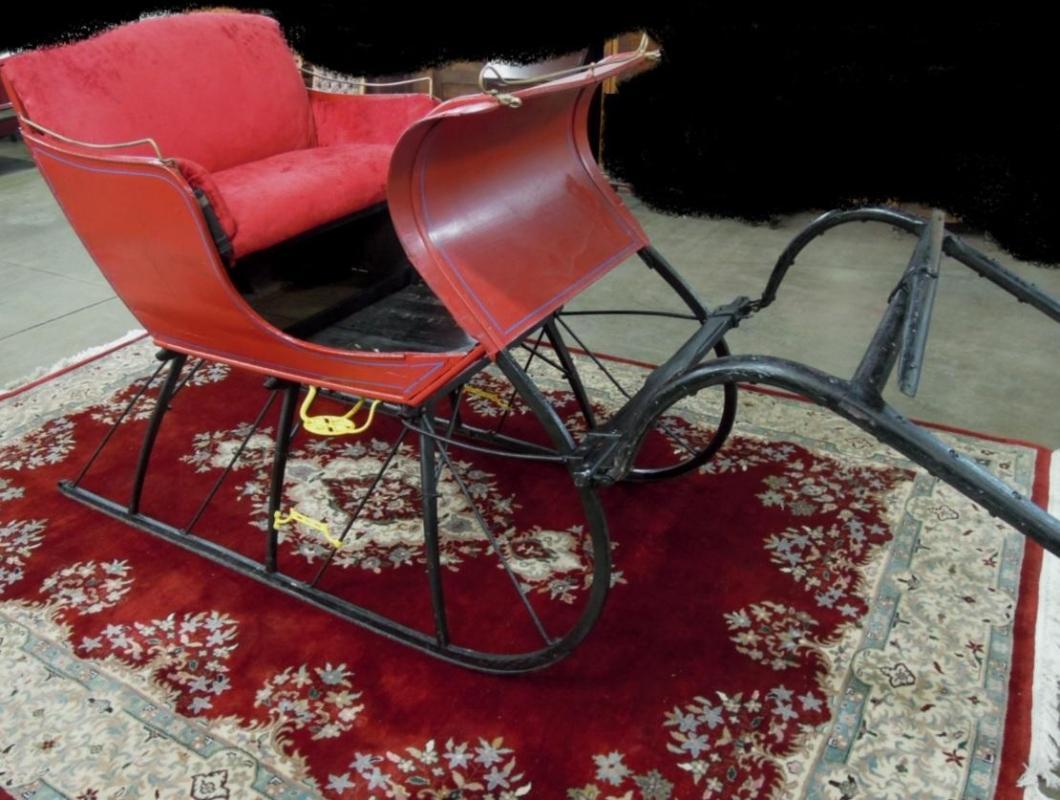 Porland Cutter Sleigh Red Black with Shaves