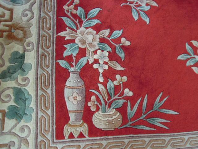 Hand Made Wool Area Rug Floral Medallion Vases China Stunning