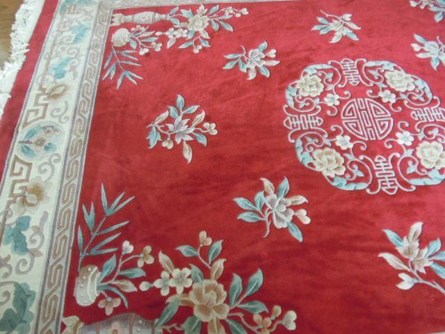 Hand Made Wool Area Rug Floral Medallion Vases China Stunning