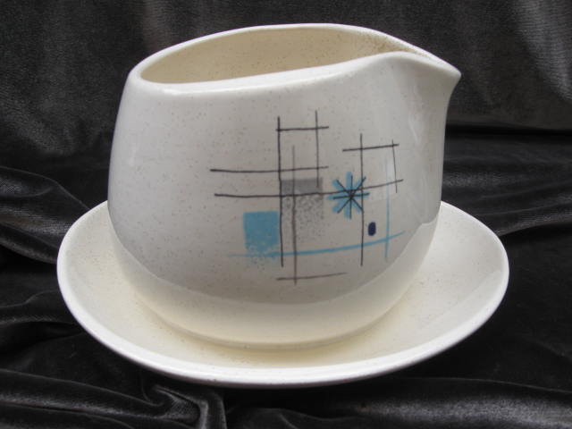Vintage Franciscan Starburst Gravy Boat Mint Condition
