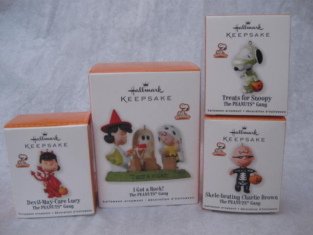 Lot of 4 Hallmark 2010 Peanuts Halloween Ornaments