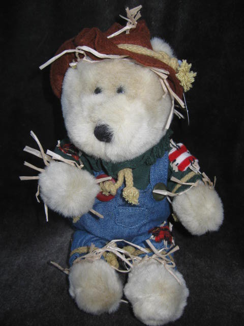 Starbucks 16th Edition Bearista Bear Halloween Scarecrow