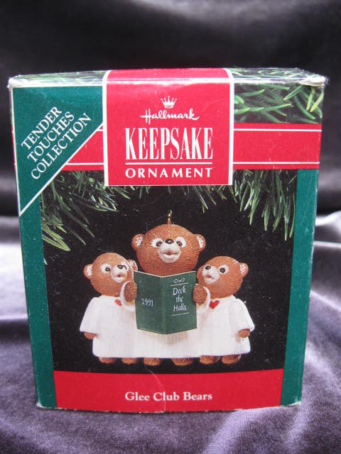 Hallmark 1991 Glee Club Bears Christmas Tree Ornament