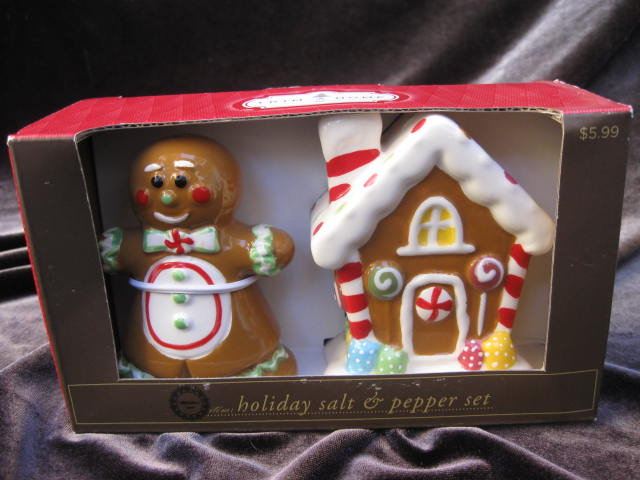 Gingerbread Man & House Salt & Pepper Shakers