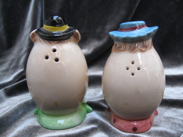 Vintage Egg Man & Woman Sequin Eyes Anthropomorphic Salt & Pepper Shakers