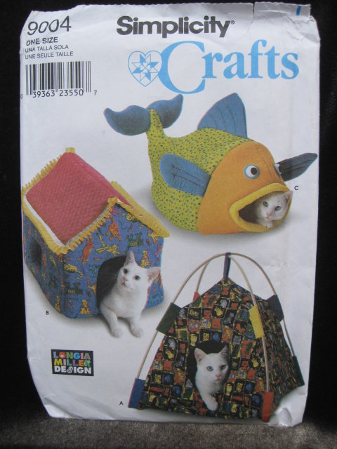 New Simplicity 9004 Kitty Cat Beds or Condo Sewing Pattern