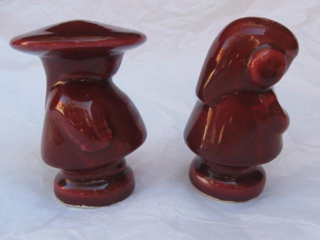 Chinese or Japanese Man & Woman Salt & Pepper Shakers