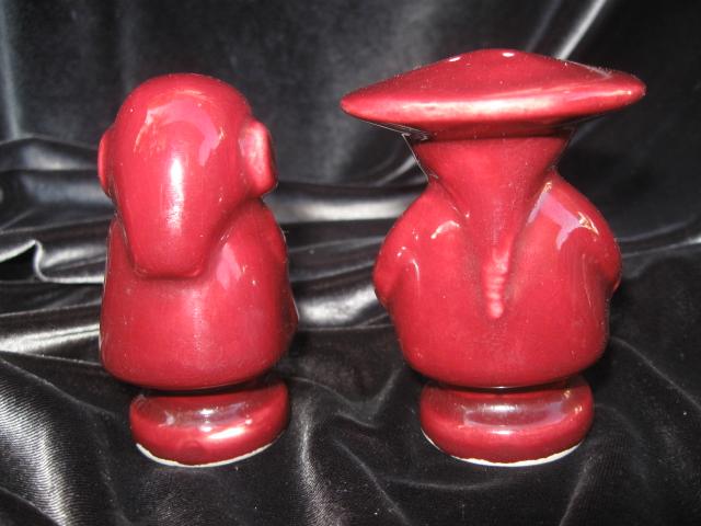 Chinese or Japanese Man & Woman Salt & Pepper Shakers