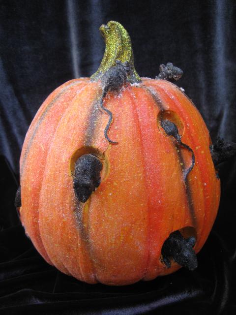 New Halloween Pumpkin With Black Mice Tabletop Display