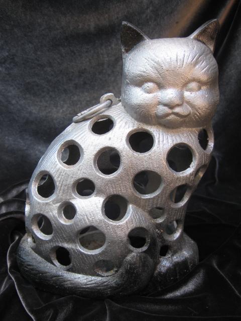 Cast Iron Silver & Black Cat Hanging Candle Holder Garden Figurine Doorstop