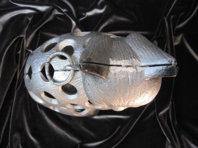 Cast Iron Silver & Black Cat Hanging Candle Holder Garden Figurine Doorstop