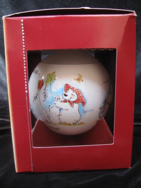Hallmark 2002 Grandma Glass Christmas Tree Ornament