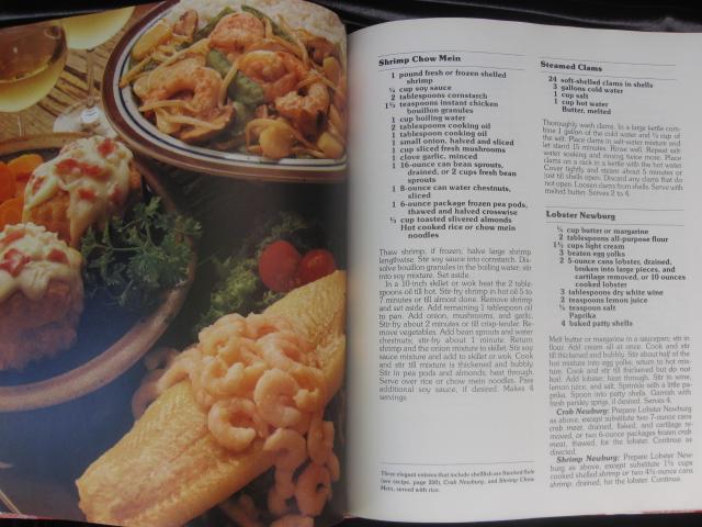 Better Homes & Gardens New Cook Book First Casebound Edition
