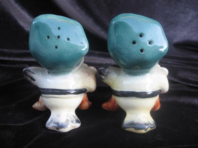 Vintage Courting Yellow Canary Birds With Hat & Flowers