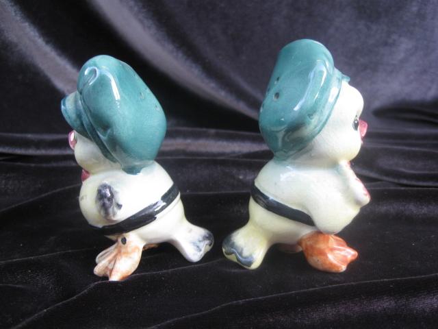 Vintage Courting Yellow Canary Birds With Hat & Flowers