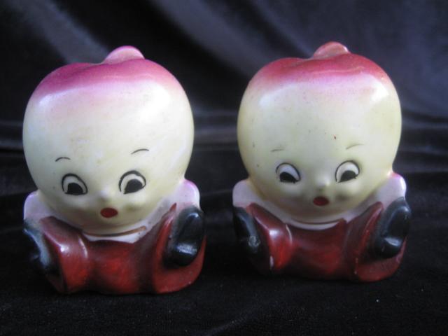 Vintage Anthropomorphic Apple Salt & Pepper Shakers With Original Label