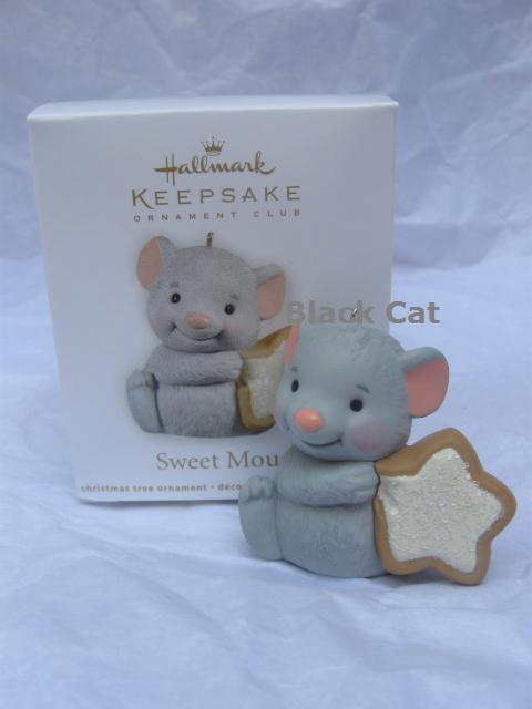 Hallmark 2012 Sweet Mouse KOC Exclusive Christmas Tree Ornament