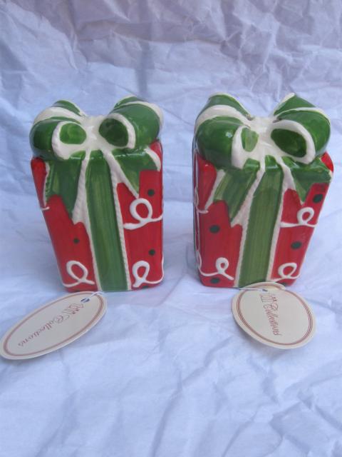 New Red & Green Christmas Present Salt & Pepper Shakers