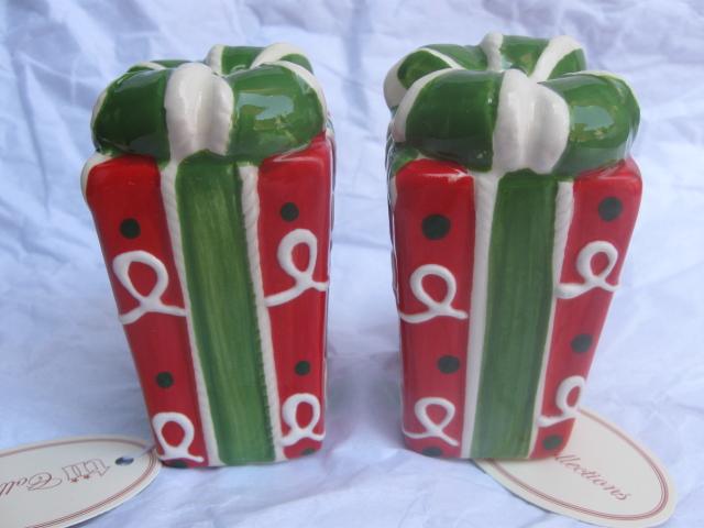 New Red & Green Christmas Present Salt & Pepper Shakers