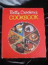 Betty Crocker's Cookbook Pie Cover 1974