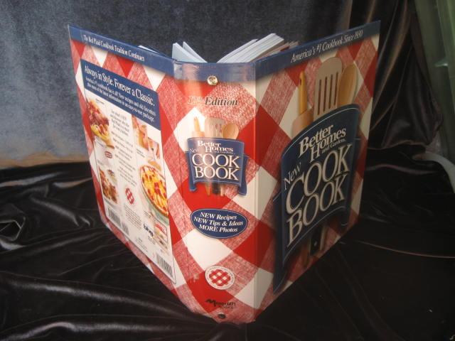 Better Homes & Gardens New Cook Book Copyright 2002