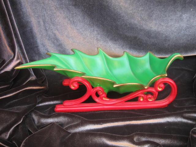 Vintage Atlantic Mold Holly Leaf Christmas Sleigh Candy Dish Or Centerpiece